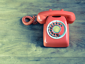 Mind yours Manners: Pick up the Phone