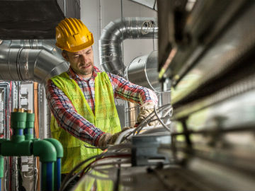 Two Solutions to the Skilled Labor Shortage in Mechanical Construction